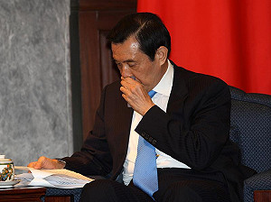 談南京大屠殺國際人士義舉 馬英九哽咽拭淚