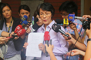 黃昭順促張顯耀整合國親  否則「小英躺著選」