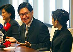 釐清頂新獻金  周玉蔻籲檢傳訊胡定吾