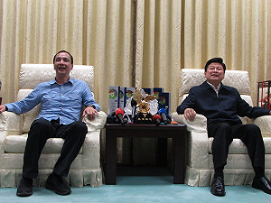 挺朱避談入黨  傅崐萁：先把台灣顧好