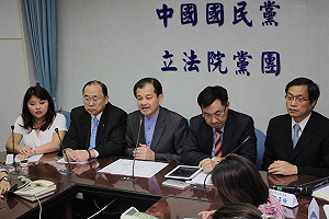 外交部：若有需求 隨時可加派返台專機