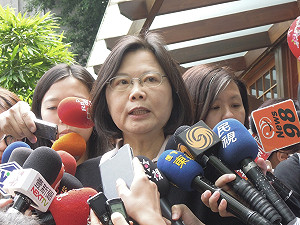 洪稱只差7%  蔡英文：綠民調有一些差距