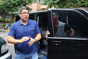 張志軍遭潑漆  連勝文：非台灣人待客之道