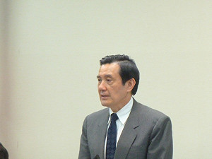 若越南暴動擴大  馬英九：派專機接台商