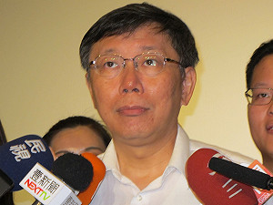 議員怨找不到人  柯文哲：等黨溝通小組