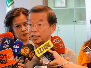 綠要角謝長廷看選戰  23日中午親上新頭殼