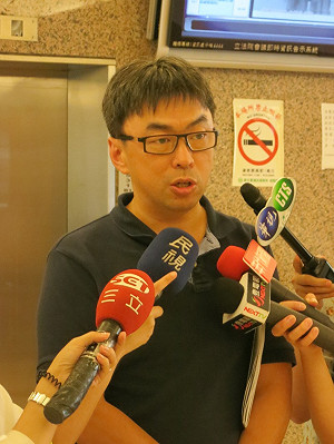 不贊同柯遭批  段宜康：彷彿11寇操作模式