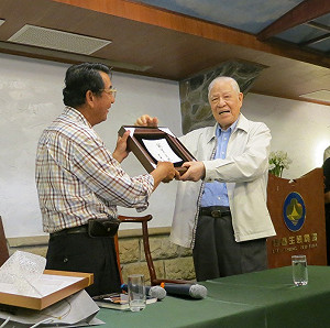 李登輝：有人選上總統 以為當皇帝