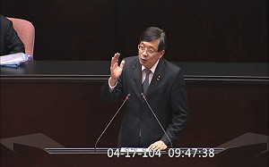 李桐豪批在野黨：對加薪4法抱看好戲心態