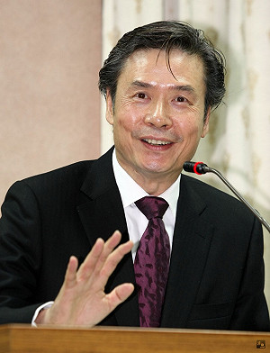 內閣微調  金溥聰接國安會鄭麗文去職