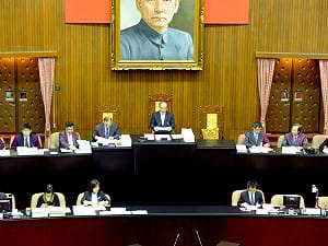 不處理爭議法案  院會下午順利召開