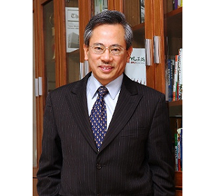 跨醫學多領域  邱文達內定衛生署長