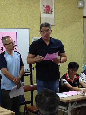 深入綠營票倉 連勝文勤跑里鄰拜票