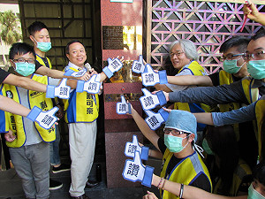 蔡正元涉侵占中影公款遭告發