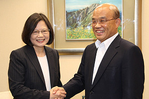 新書：2010年選北市長前 蘇貞昌抱怨小英不願深談