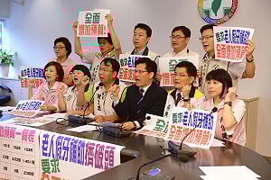 天上掉下來的禮物?台中老人假牙預算爆增68倍