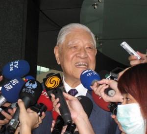 李登輝：現在政府 不敢負責 沒LP啦