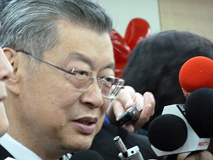 加強溝通  陳冲今起4梯次宴請立委