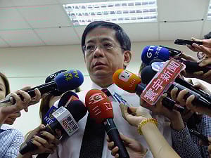 管爺已請辭？綠委：落跑還要找理由