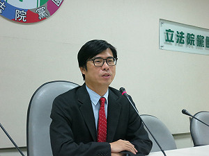 陳其邁批吳育昇：房間可以亂開 話別亂講