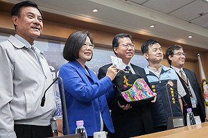 競選總幹事條件？蔡英文：要有三頭六臂