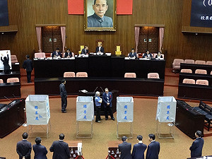 國會109票表決通過 林慶隆續任審計長