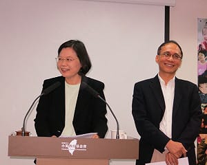 蔡英文：5-10年拉近各年金落差