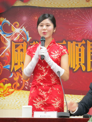 避免尷尬  國慶金釵：總統有需求才遞水