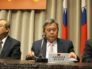 潘世偉：不考慮提高勞保上限