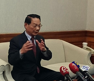 呂學樟要修貪污條例  藍黨團打臉反對