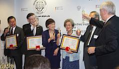 德台友誼獎章  簡又新獲獎