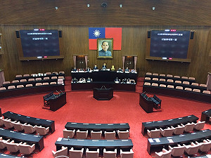 國情報告案遭在野黨拉下協商  馬赴國會無望