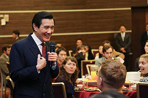 綠反馬主持憲改 府：國是會議怎能排除總統