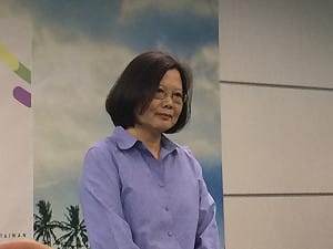 海霸王是軍用地？小英：編故事編過頭