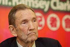 克拉克呼籲馬政府釋扁  別成謀殺者