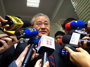 毛揆：研議給八仙傷患公教家屬放有薪假