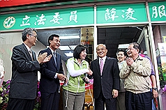 不容抹「黑」  蘇貞昌：入黨採實質審查