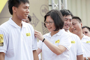 未來交易所：小英在首投族贏馬36.9%