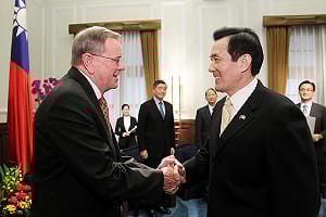 馬英九：每年花40多億美元照顧榮民