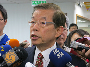 謝長廷：我是月亮 借一點太陽的光