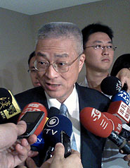 高市爭取補助泡水車  吳揆：研議慰助