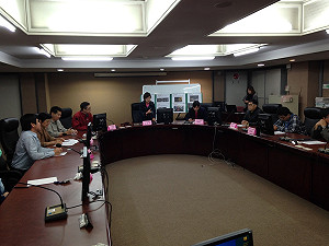 警驅離記者  律師諷：雇保全保護記者算了