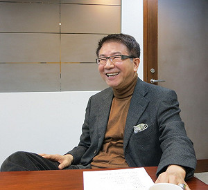 洪奇昌：綠要用創造性模糊因應兩岸關係