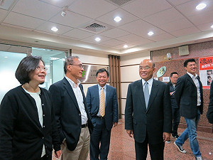 蘇蔡會：馬應召開單一議題的國是會議