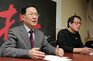 丁守中提辯論 嗆柯P連器官移植都管不好