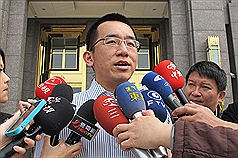 准扁戒護外醫  陳致中再籲移監