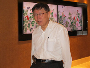 海選素人戰真名嘴  柯文哲：新人嚇壞了