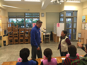 返台投朱立倫一票 連勝文避談「3億男」