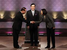 蔡英文：馬拋不開扁馬情結