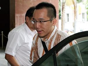 陳致中遭解職  一邊一國上午大動作聲援